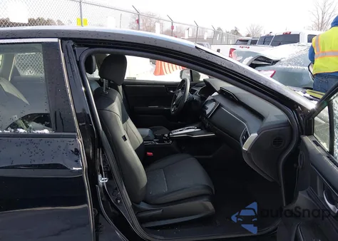 2018 Honda Clarity Plug-In Hybrid из США, поврежденный, VIN JHMZC5F13JC007440